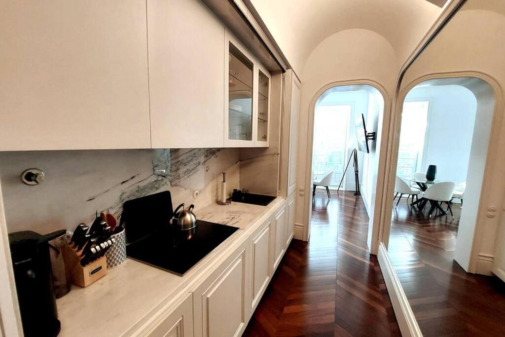 Dream On - Clerigos Tower Apartment Porto Exterior foto
